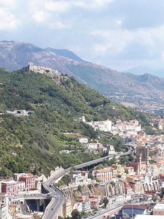 Salerno Centraal Apartment Zewnętrze zdjęcie