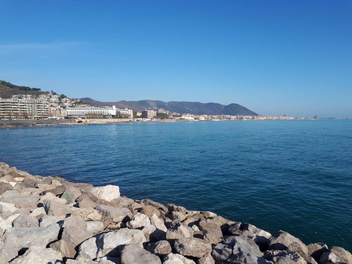 Salerno Centraal Apartment Zewnętrze zdjęcie