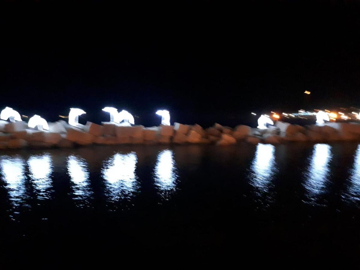 Salerno Centraal Apartment Zewnętrze zdjęcie