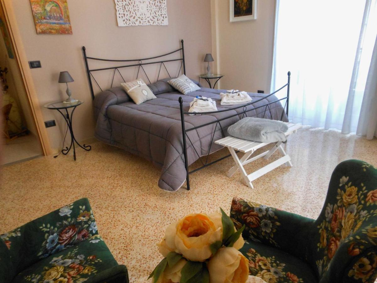 Salerno Centraal Apartment Zewnętrze zdjęcie